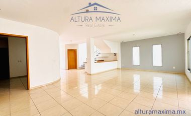Casa en Renta Jardin Real Zapopan