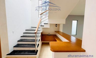 Casa en Renta Jardin Real Zapopan