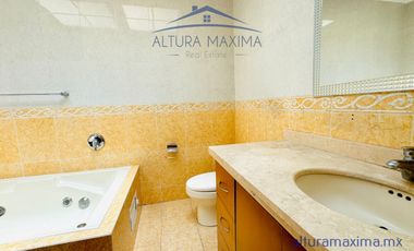 Casa en Renta Jardin Real Zapopan