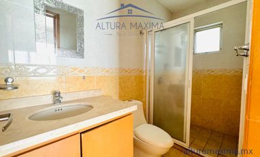 Casa en Renta Jardin Real Zapopan