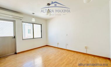 Casa en Renta Jardin Real Zapopan