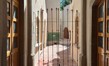 VIVIR DENTRO DEL CORAZON DEL CENTRO HISTORICO ES UN PRIVILEGIO, LOFT AMUEBLADO CON SERVICIOS INCLUIDOS PARA 1 o 2 PERSONAS. CONTRATO POR 1 AÑO