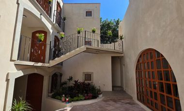 VIVIR DENTRO DEL CORAZON DEL CENTRO HISTORICO ES UN PRIVILEGIO, LOFT AMUEBLADO CON SERVICIOS INCLUIDOS PARA 1 o 2 PERSONAS. CONTRATO POR 1 AÑO