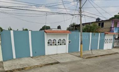 Casa en Venta. Col. Nueva Mina. VER