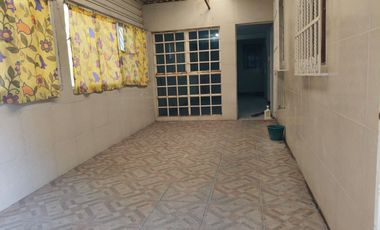 Casa en venta en esquina en Villas del Romeral, Celaya – acepta crédito