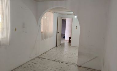 Casa en venta en esquina en Villas del Romeral, Celaya – acepta crédito