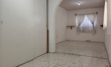 Casa en venta en esquina en Villas del Romeral, Celaya – acepta crédito