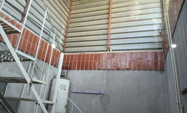 Casa en venta en esquina en Villas del Romeral, Celaya – acepta crédito