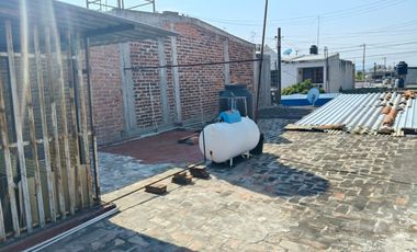 Casa en venta en esquina en Villas del Romeral, Celaya – acepta crédito