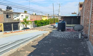 Casa en venta en esquina en Villas del Romeral, Celaya – acepta crédito