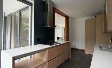 VENTA HERMOSO APARTAMENTO SECTOR BALSOS