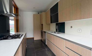 VENTA HERMOSO APARTAMENTO SECTOR BALSOS