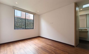 ARRIENDO CASA UN SOLO PISO – CHIA