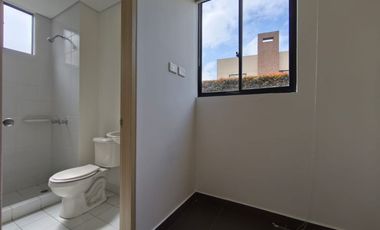 ARRIENDO CASA UN SOLO PISO – CHIA