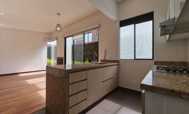 ARRIENDO CASA UN SOLO PISO – CHIA