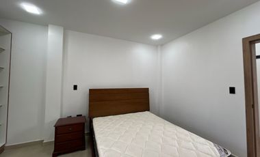 HERMOSA QUINTA CON JACUZZI EN YUNGUILLA URB.PRIVAD