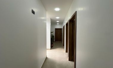 HERMOSA QUINTA CON JACUZZI EN YUNGUILLA URB.PRIVAD