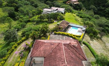 PROPIEDAD DE 3064M2 DE TERRENO EN VENTA EN YUNGUILLA