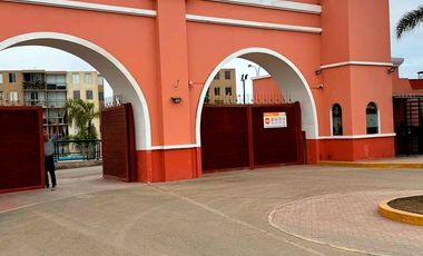 SE VEND CASA DE 2 PISOS EN CASA CLUB EL PALMAR, LURIN
