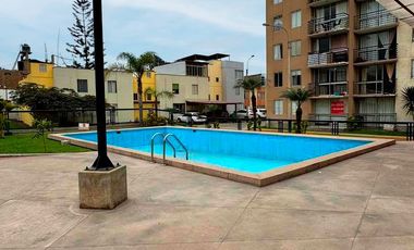 SE VEND CASA DE 2 PISOS EN CASA CLUB EL PALMAR, LURIN