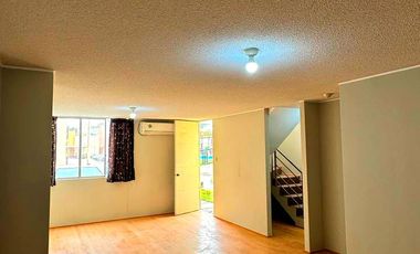 SE VEND CASA DE 2 PISOS EN CASA CLUB EL PALMAR, LURIN