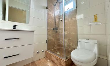 QUILPUE VENTA CASA NUEVA 4D 3B DOS PISOS TENIENTE SERRANO