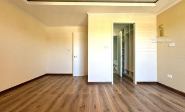 QUILPUE VENTA CASA NUEVA 4D 3B DOS PISOS TENIENTE SERRANO
