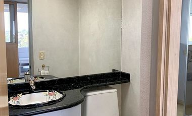 CONSULTORIO EN RENTA EN TORRE PALMAS EN TERCER PISO, EXTERIOR CON EXCELENTES ACABADOS
