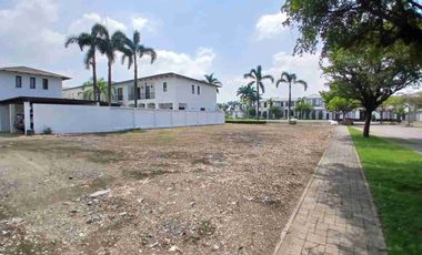 Terreno de Venta en plaza lagos