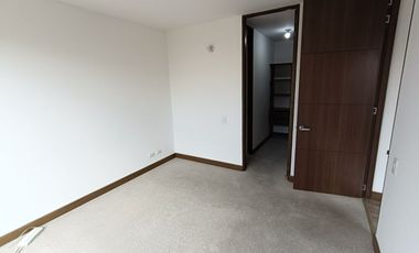 APARTAMENTO EN VENTA EN CONJUNTO CON CLUB HOUSE