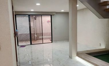Residencia Moderna en Coyoacán: Diseño, Confort y Seguridad