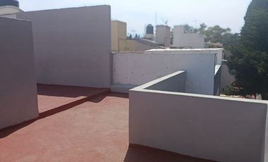 Residencia Moderna en Coyoacán: Diseño, Confort y Seguridad