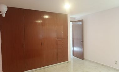 Residencia Moderna en Coyoacán: Diseño, Confort y Seguridad