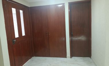 Residencia Moderna en Coyoacán: Diseño, Confort y Seguridad