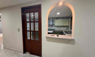 Residencia Moderna en Coyoacán: Diseño, Confort y Seguridad
