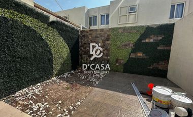 SE VENDE CASA EN SENDA REAL