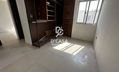 SE VENDE CASA EN SENDA REAL