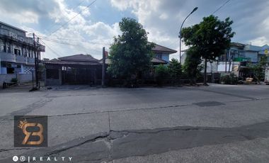 RUMAH MAINROAD DEKAT GRIYA ARCAMANIK BANDUNG Strategis Area Bisnis