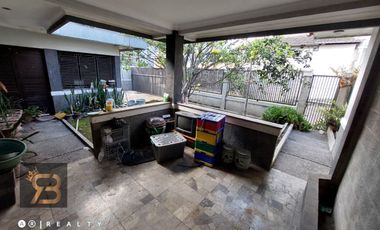 RUMAH MAINROAD DEKAT GRIYA ARCAMANIK BANDUNG Strategis Area Bisnis