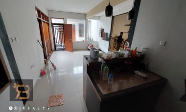 RUMAH MAINROAD DEKAT GRIYA ARCAMANIK BANDUNG Strategis Area Bisnis