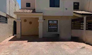 CASA EN RENTA AMUEBLADA MONTECARLO RESIDENCIAL