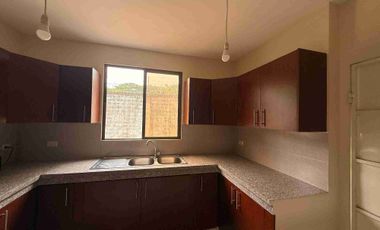 Vendo Casa en Vía a la Costa en la Urb. Costa Real