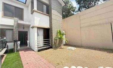 Vendo Casa en Vía a la Costa en la Urb. Costa Real
