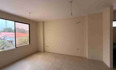 Vendo Casa en Vía a la Costa en la Urb. Costa Real