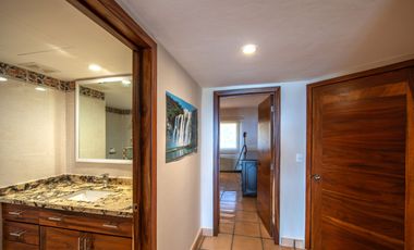 Walk to Surf & Beach en Punta de Mita | Condo con Vista al Mar en El Anclote