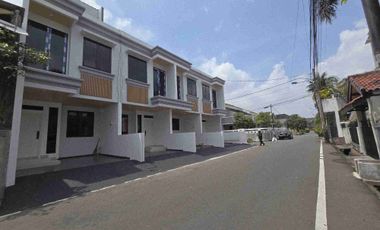 Rumah Modern harga Murah di setia Budi Jakarta Selatan lokasi strategis