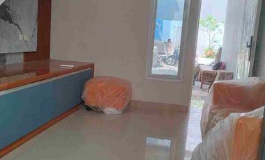 Rumah Modern harga Murah di setia Budi Jakarta Selatan lokasi strategis