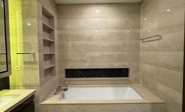 3Br Anandamaya Tower 1 #23 View Iconic Bni 46 & Sudirman Skyline 268Sqm $4950 (Nego)