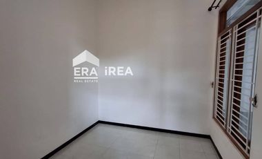 Rumah dijual di Solo Dekat Plaza Singosaren, Pasar Klewer, dan Kampung Batik Kauman