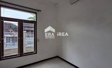 Rumah dijual di Solo Dekat Plaza Singosaren, Pasar Klewer, dan Kampung Batik Kauman